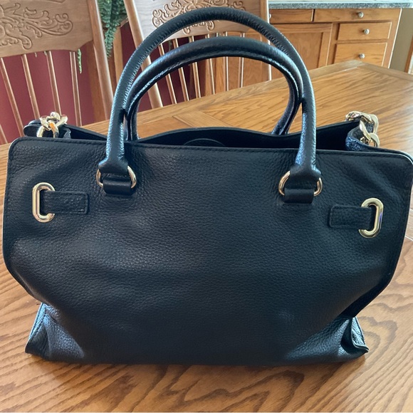 Excellent Michael Kors Hamilton Pebble Leather Shoulder/Satchel Handbag - Picture 4 of 13